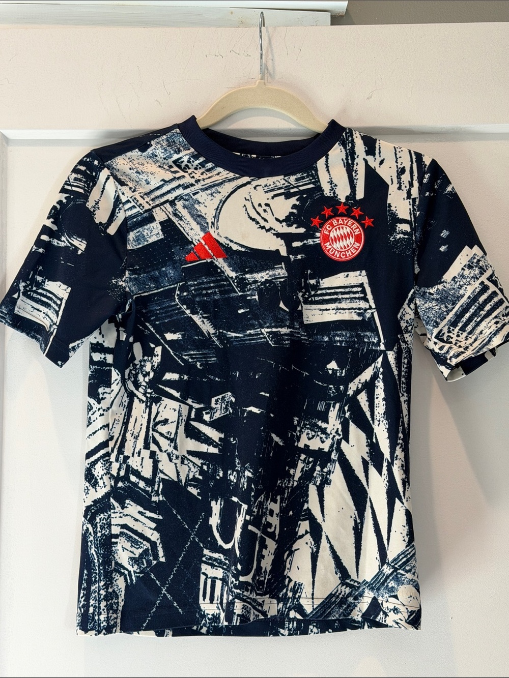 Club adidas Bayern Munich 23-24 Prematch Jersey